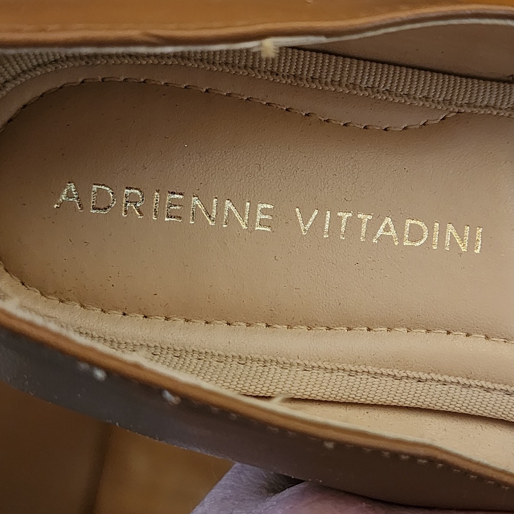 Adrienne Vittadini Palmer‎ Wedge Pumps 8.5M Womens Tan Beige Minimalist Neutral - Picture 11 of 14